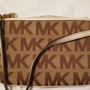Michael Kors Wristlet